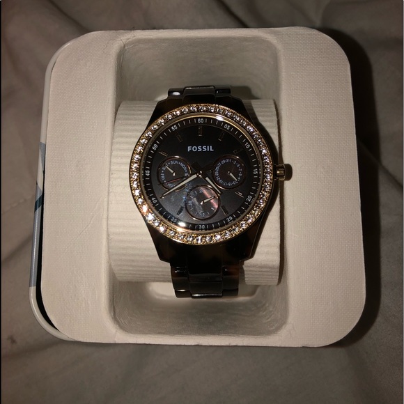 Fossil Watch - Picture 1 of 4